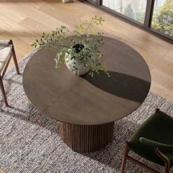 Maru Round 4-6 Seater Extending Oak Pedestal Dining Table, Silver Oak -Entreprise Cc Shop BSD 135 SILK scene4
