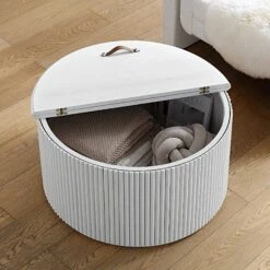 Maru Oak Round Coffee Table With Storage, Washed White -Entreprise Cc Shop BSD 140 WHITE scene2