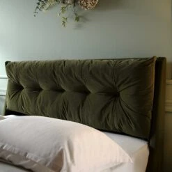 Hadley Moss Green Velvet Ottoman Storage Bed -Entreprise Cc Shop JAH 010 MOSS VEL scene2