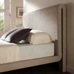 Hampstead Taupe Boucle Curved Bed 14 Hampstead Taupe Boucle Curved Bed -Entreprise Cc Shop JAH 016 TAUPE BOU BEDONLY scene1