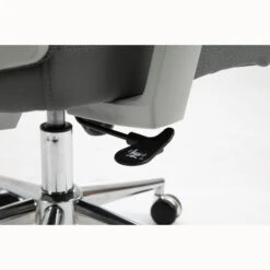 Joni High Back Mesh Office Chair With Headrest In Grey 21 Joni High Back Mesh Office Chair With Headrest In Grey -Entreprise Cc Shop MO96GREY detail5 f5562465 597c 4b1c 8fb0 cf4f6000b23b