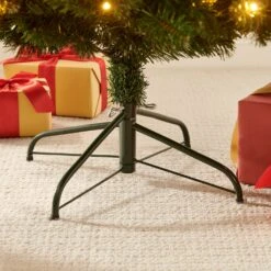 Pre-lit Artificial Green Spruce Christmas Tree With Warm White LED Lights (5ft To 8ft) -Entreprise Cc Shop XSMR 03 GRNWLED detail3